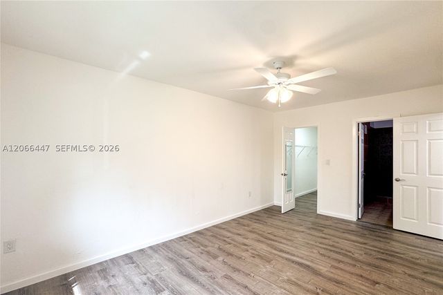 13898 SW 90th Ave 204-EE, Miami, FL 33176
