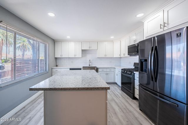 8131 E AMELIA Avenue, Scottsdale, AZ 85251