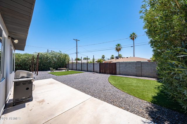 8131 E AMELIA Avenue, Scottsdale, AZ 85251