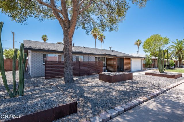 8131 E AMELIA Avenue, Scottsdale, AZ 85251