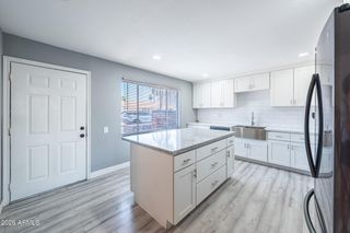 8131 E AMELIA Avenue, Scottsdale, AZ 85251