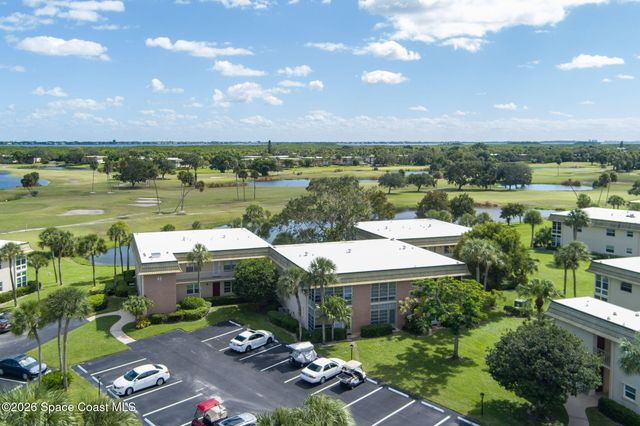 40 Vista Gardens Trail 201, Vero Beach, FL 32962