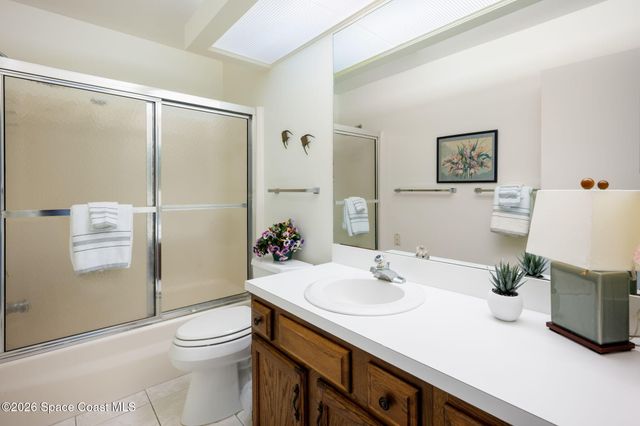 40 Vista Gardens Trail 201, Vero Beach, FL 32962