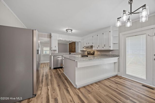 450 Camellia Street, Kinston, NC 28504