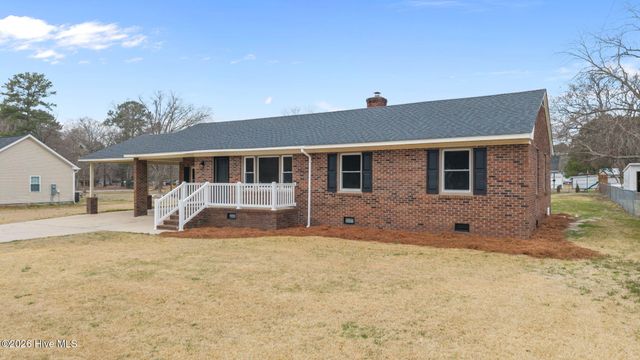 450 Camellia Street, Kinston, NC 28504