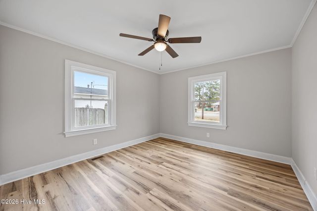 450 Camellia Street, Kinston, NC 28504