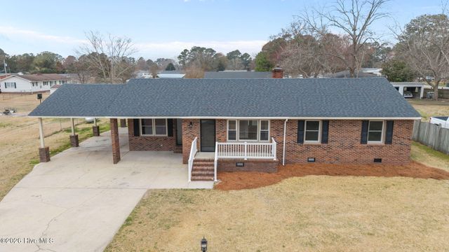 450 Camellia Street, Kinston, NC 28504