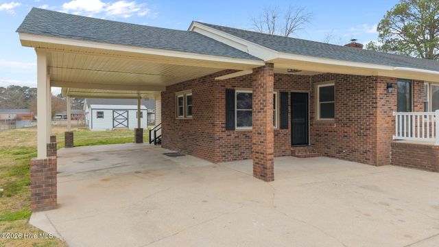 450 Camellia Street, Kinston, NC 28504