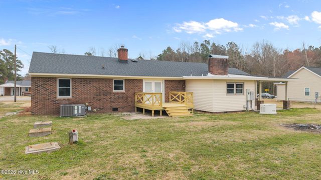 450 Camellia Street, Kinston, NC 28504