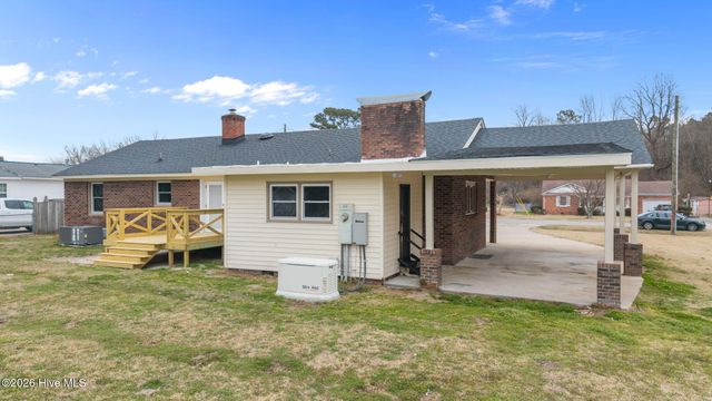 450 Camellia Street, Kinston, NC 28504