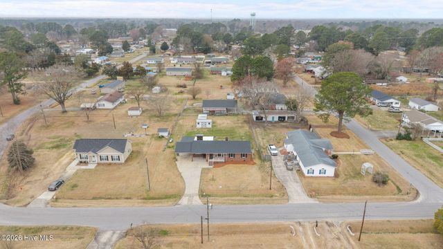 450 Camellia Street, Kinston, NC 28504