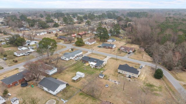 450 Camellia Street, Kinston, NC 28504