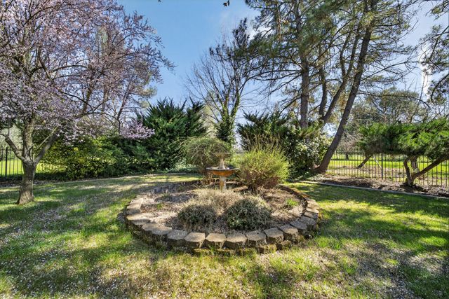 9509 Quarter Horse Lane, Palo Cedro, CA 96073