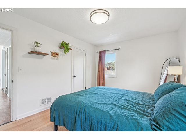 4801 Ne 42ND Ave, Portland, OR 97218