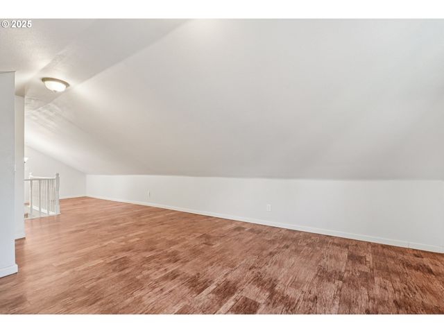 4801 Ne 42ND Ave, Portland, OR 97218