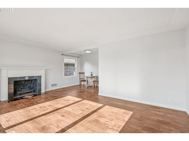 4801 Ne 42ND Ave, Portland, OR 97218