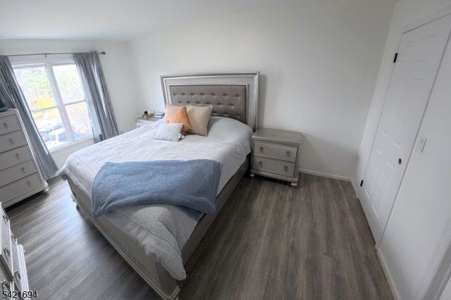 72 Orben Dr, Roxbury Twp., NJ 07850