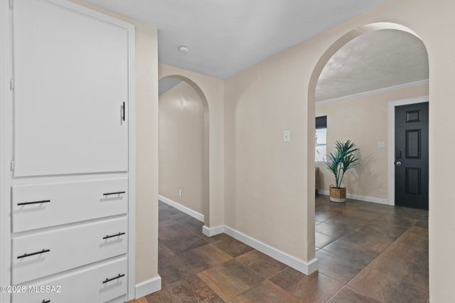 3244 E Flower Street, Tucson, AZ 85716