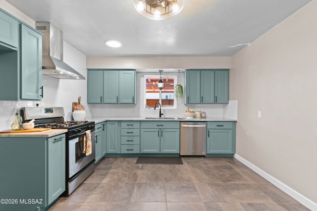 3244 E Flower Street, Tucson, AZ 85716