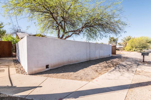 3244 E Flower Street, Tucson, AZ 85716
