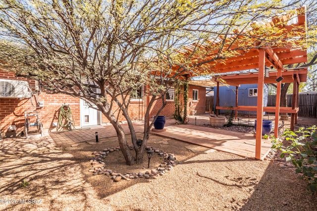 3244 E Flower Street, Tucson, AZ 85716