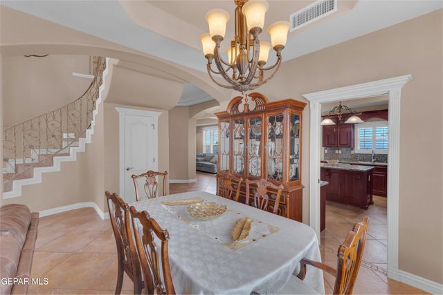 935 Via Linda Court, El Paso, TX 79912