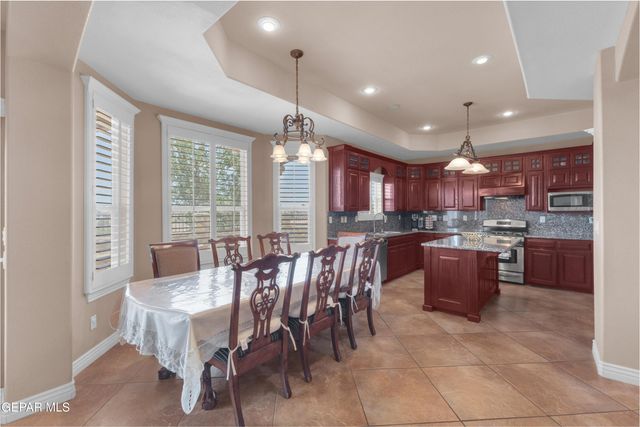 935 Via Linda Court, El Paso, TX 79912