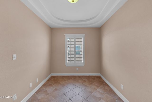 935 Via Linda Court, El Paso, TX 79912