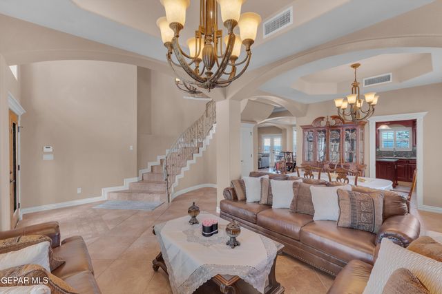 935 Via Linda Court, El Paso, TX 79912