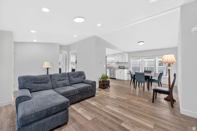 758 W MONTE BLANCO, Taylorsville, UT 84123