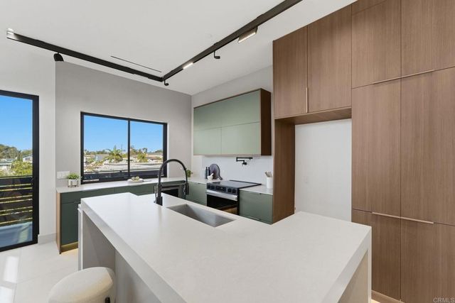 2514 44th Street, San Diego, CA 92105