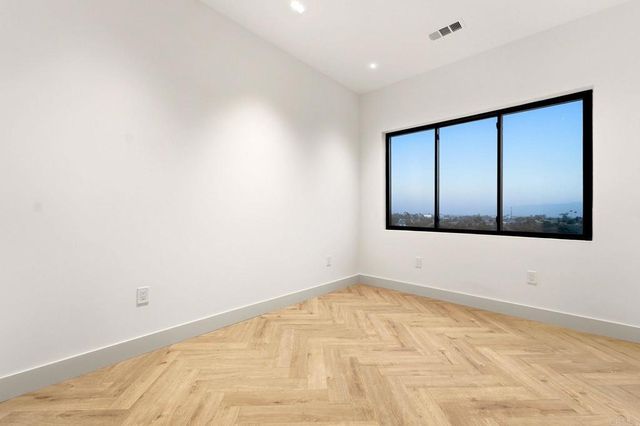 2514 44th Street, San Diego, CA 92105
