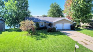 142 Sunnybrook Drive, Grandville, MI 49418