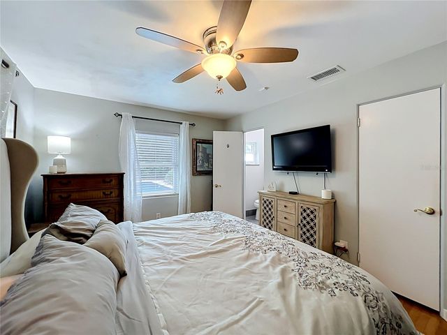 2806 VINE STREET, Orlando, FL 32806