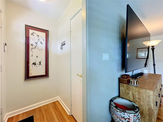 2806 VINE STREET, Orlando, FL 32806