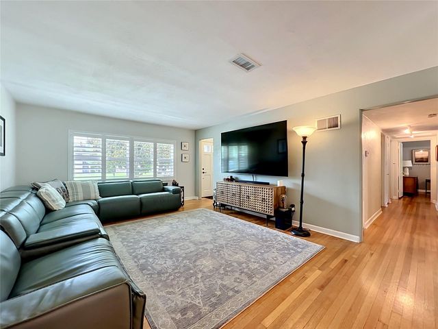 2806 VINE STREET, Orlando, FL 32806