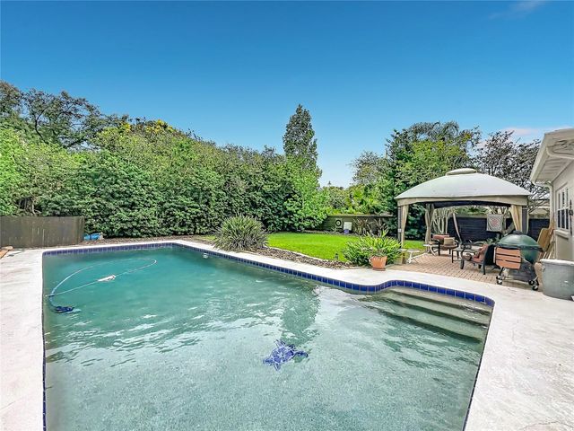 2806 VINE STREET, Orlando, FL 32806