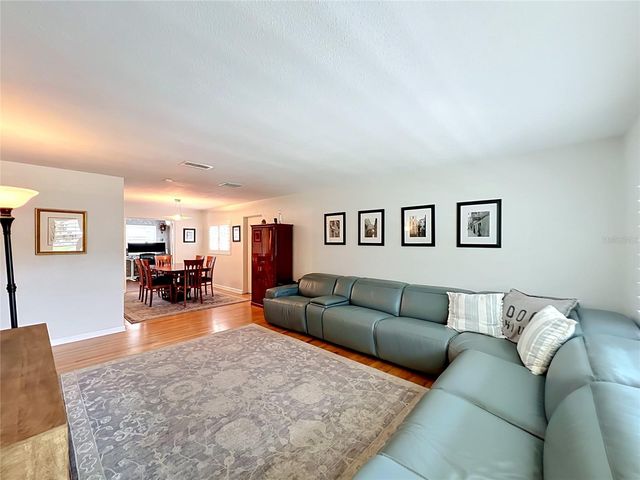 2806 VINE STREET, Orlando, FL 32806
