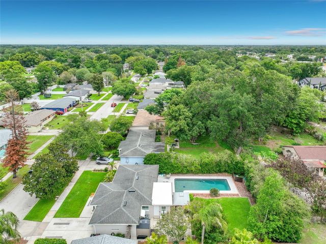 2806 VINE STREET, Orlando, FL 32806