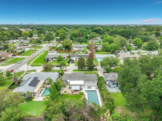 2806 VINE STREET, Orlando, FL 32806
