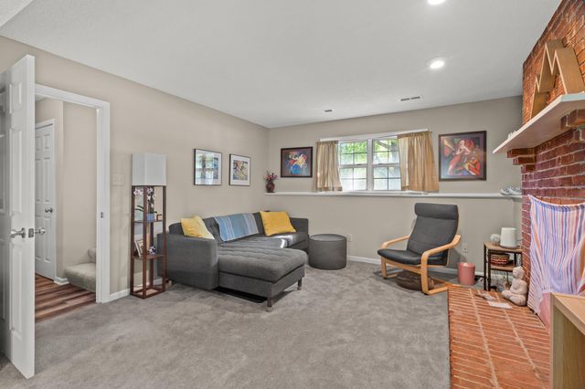 3615 MADERA DR, Columbia, MO 65203