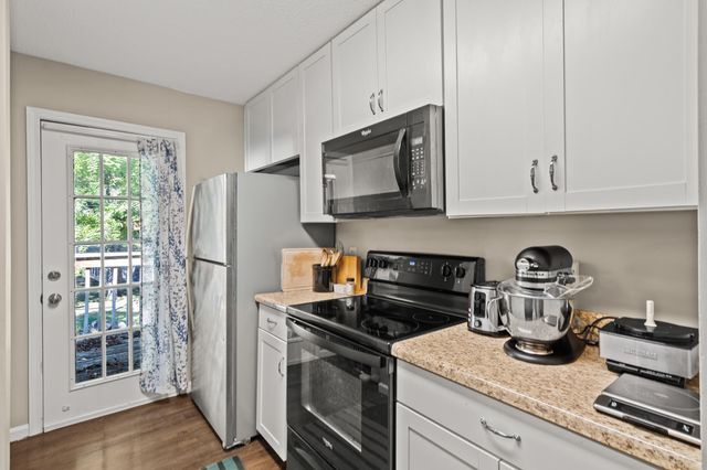 3615 MADERA DR, Columbia, MO 65203