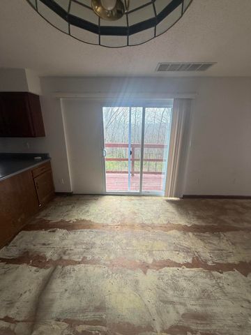 1106 W OLD PLANK RD, Columbia, MO 65203