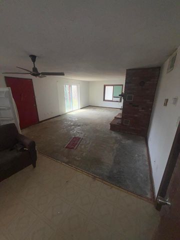 1106 W OLD PLANK RD, Columbia, MO 65203