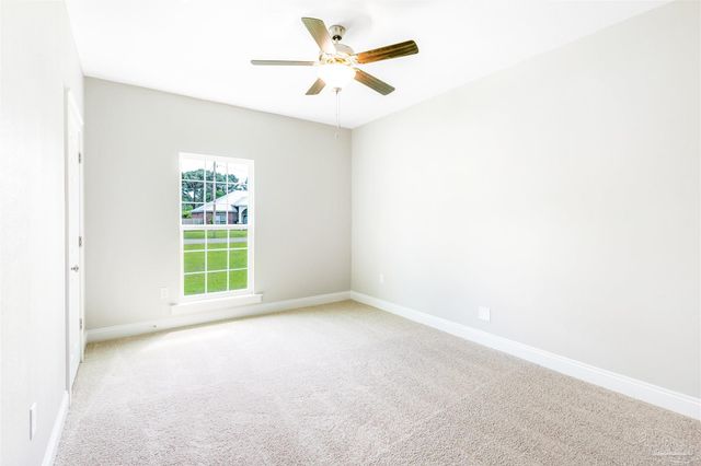 9276 Sunset Dr, Navarre, FL 32566