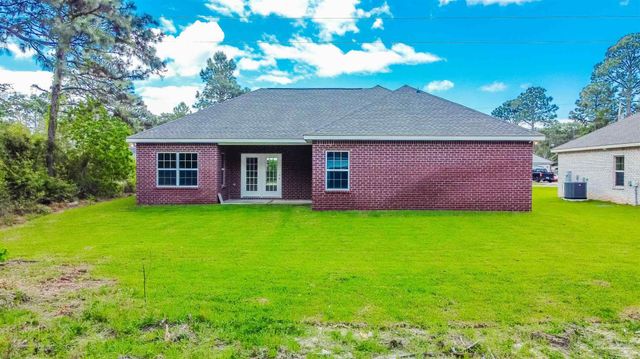 9276 Sunset Dr, Navarre, FL 32566