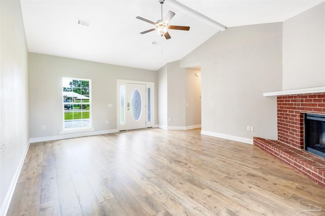 9276 Sunset Dr, Navarre, FL 32566