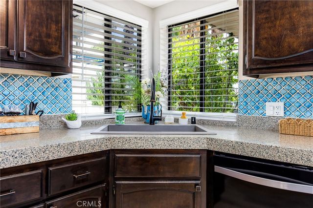 22620 Blue Teal, Canyon Lake, CA 92587