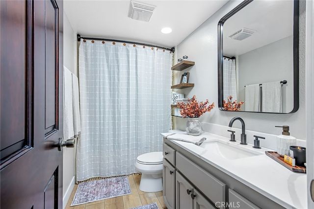 22620 Blue Teal, Canyon Lake, CA 92587