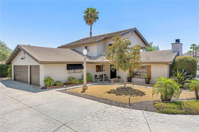22620 Blue Teal, Canyon Lake, CA 92587